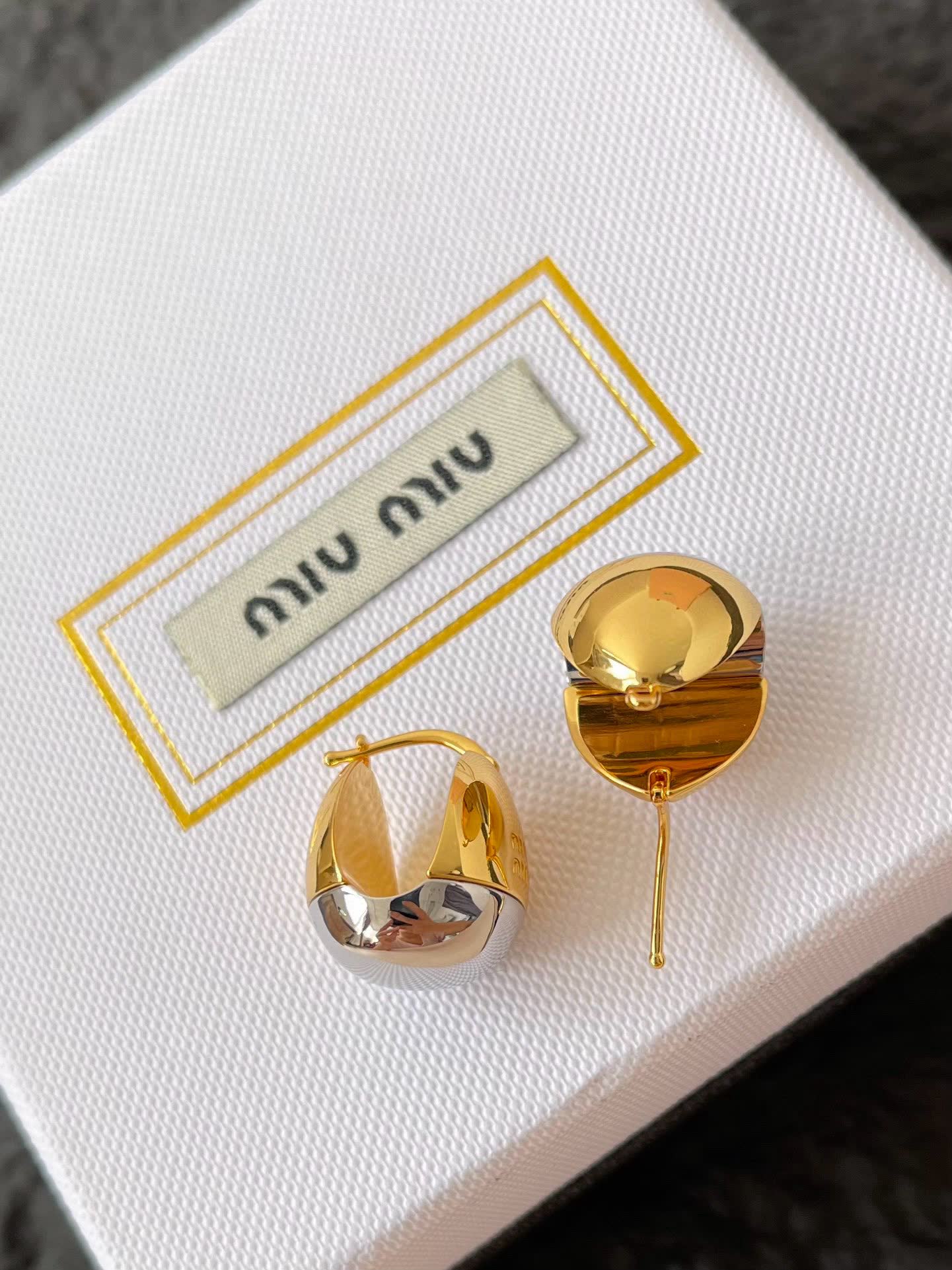Louis Vuitton Gold Earrings